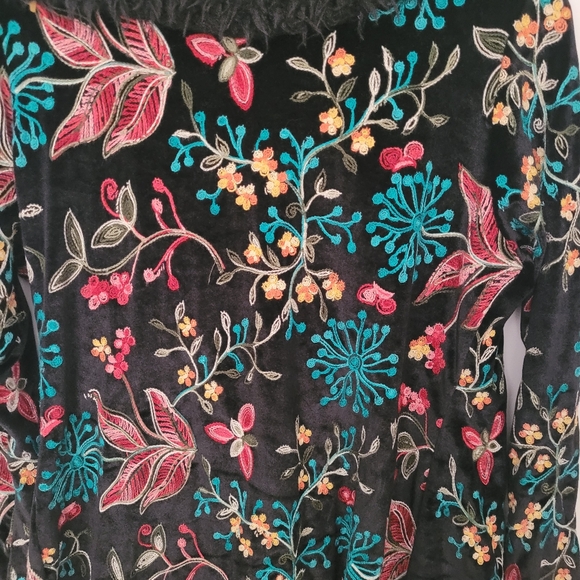 VTG VINE STREET Cardigan M Velvet Floral Embroidered Boho Whimsigoth Whitchy - Picture 10 of 17